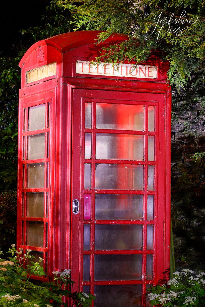 Lee_Collings74's tweet photo. Red Telephone Box at #Langcliffe #northyorkshire #yorkshiredales #yorkshirebylee #k6 #k6phonebox #redtelephonebox #redphonebox https://t.co/tYE9Fm0ET6