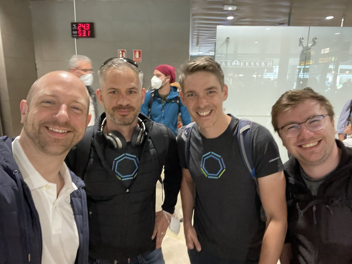 VMware <a href="/VMwareTanzu/">VMware Tanzu</a> presence in Valencia is rising. Feels so good to finally connect in person🙏🏻 <a href="/Alec1823/">Alexander Ullah</a> <a href="/dessCloud/">Alex Dess</a> &amp; Lukas