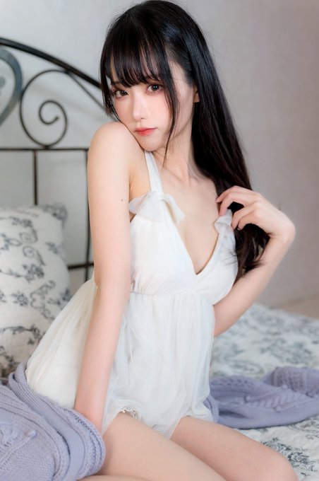 コスプレイヤーしろさきのTwitter画像6