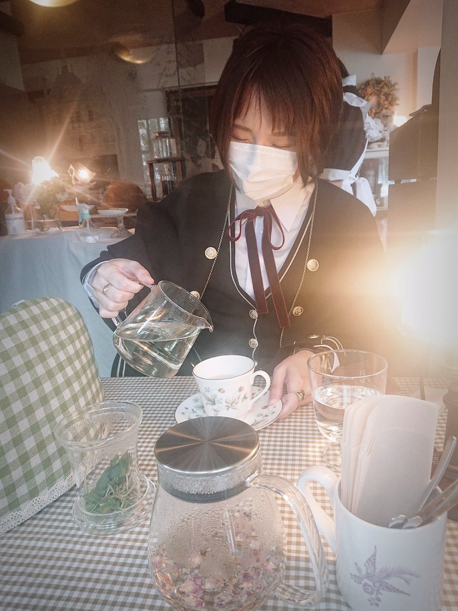 kyrie_kan's tweet photo. 雨の中、ずっとずっと行きたかった喫茶店「BIRTHDAY MORE」(@birthday_more )へ。

素敵な空間は、大好きだったあの場所を思い出させてくれ、また、新しい大好きを増やしてくれました。
浮かれすぎて事案を起こしてしまった中、スタッフさんたちの素晴らしい対応に救われました。次は、給仕と行くよ。 https://t.co/Lgq8FnNOlV