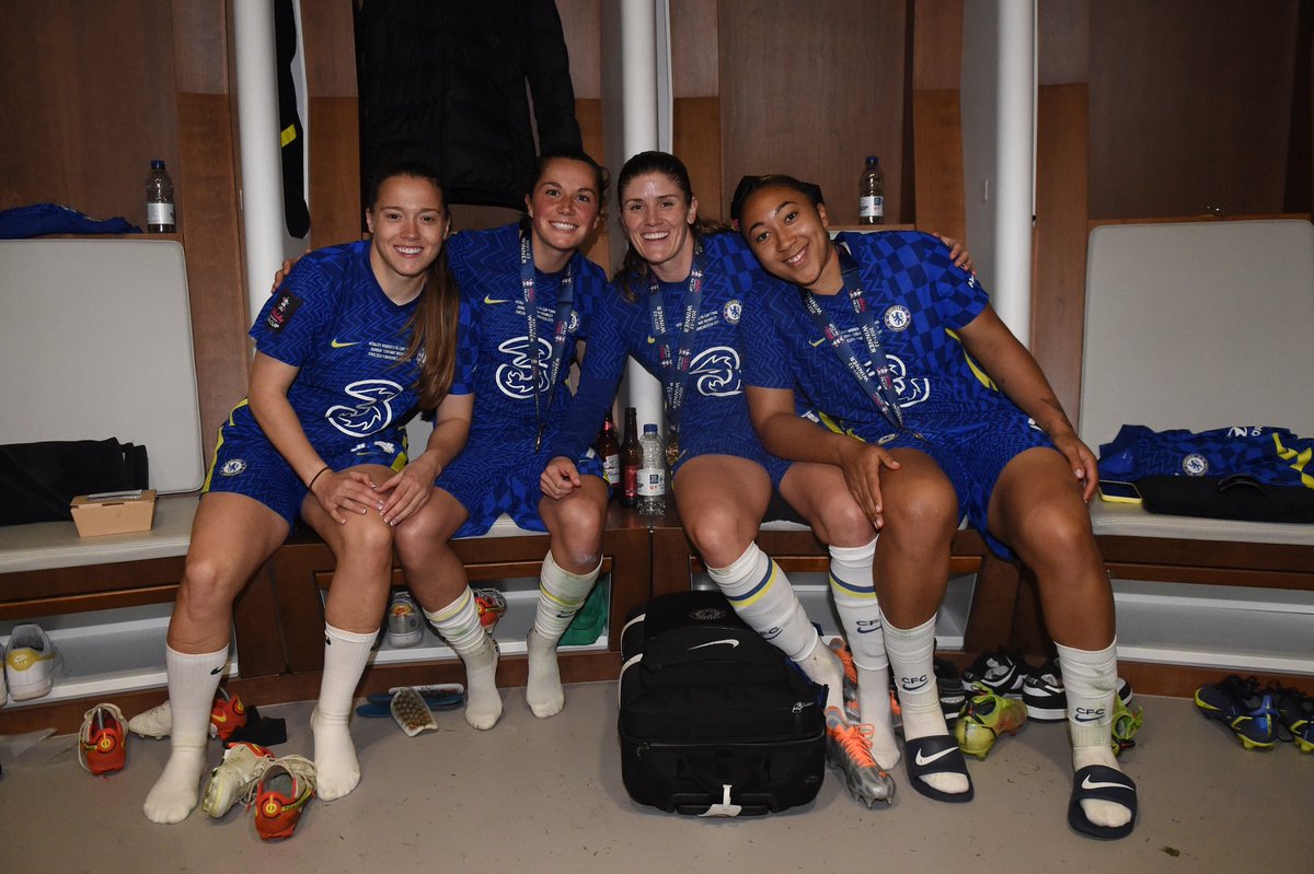 What a day yesterday 🤩😍 Proud of this team @ChelseaFCW 💙💙