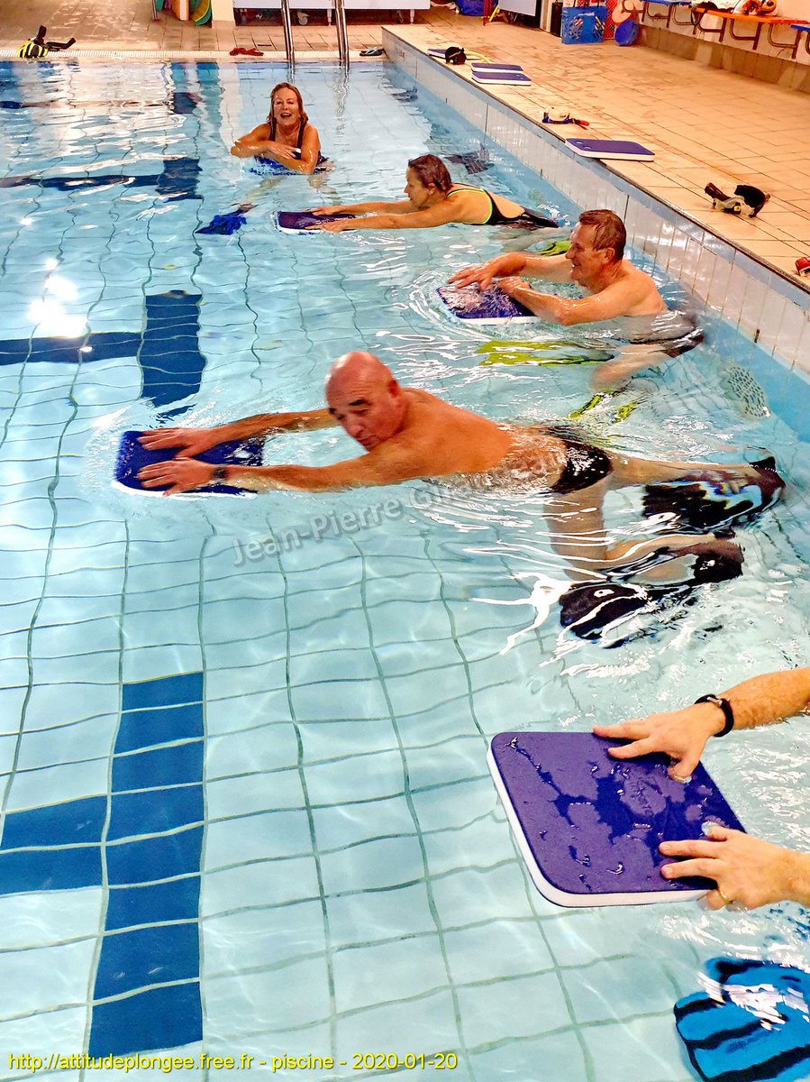 attitudeplongee's tweet photo. Les lundis* de 20h00 à 21h15 à la #piscine des Tourettes 60 Rue du Pas-Notre-Dame, 37100 #Tours,  #nage avec #palmes en #intervall #training avec l'#école #Attitude #Plongée...
*Sur RDV au 06-23-193-883 et hors jours fériés et vacances scolaires zone B. https://t.co/Dmp4hzf837 https://t.co/bW5BQGuA0m