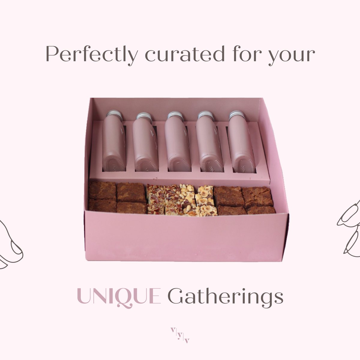 VyvKSA's tweet photo. Our box was designed to be shared,
but that doesn't mean it's going to be easy🤤💗

صممنا بوكسنا عشان تشاركونه في جمعاتكم، لكن هذا ما يعني ان هالشيء بيكون سهل عليكم🤤💗 https://t.co/ghY0PKWYAg