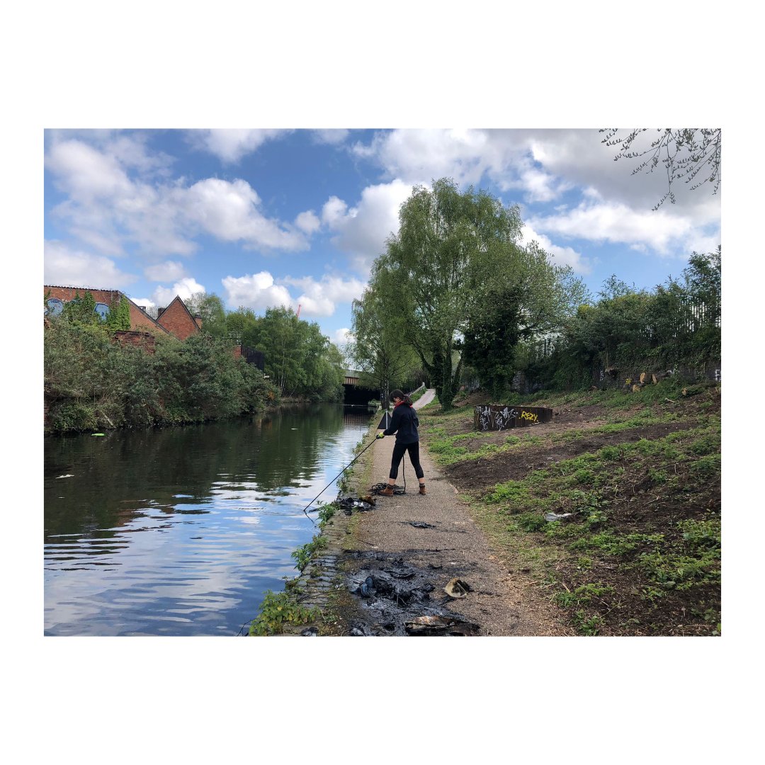 grandunionltd's tweet photo. With the help of @canalrivertrust, we spent a morning over at the canalside in Digbeth canal grappling, clearing the bottom of debris to make way for The Floating Garden which is launching soon. 🎣 

Read more here: https://t.co/kYDlzeG9Rd

#floatinggarden #canalandrivertrust https://t.co/isvE6vQI7j