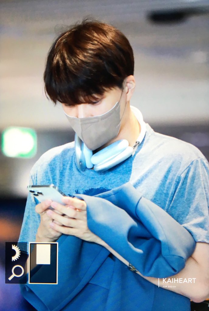 hourlySKY's tweet photo. he looks so soft🥹

#KAI #카이 https://t.co/c3F6AeBEnE