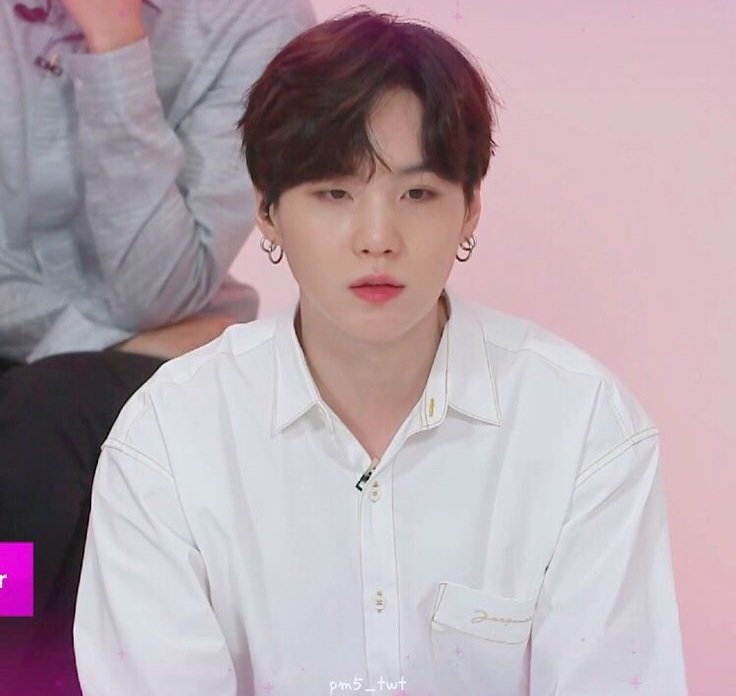 yoorkive's tweet photo. Prettiest ♡
#SUGA #YOONGI https://t.co/OFYxMXn3aq