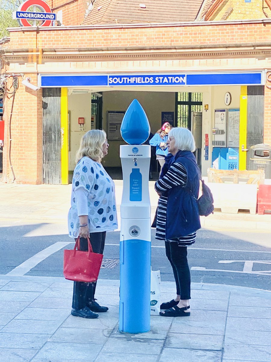 wigmorejones's tweet photo. Loving these fresh #water taps from @ThamesWater. They bring new meaning to having a #WaterCooler moment - What do you think they're talking about? 
.
.
#WigmoreJones #newhomesnewbeginnings #southfields #thameswater #sustainable #refillnotlandfill #London #gossip #community https://t.co/0q0S6sIFSy