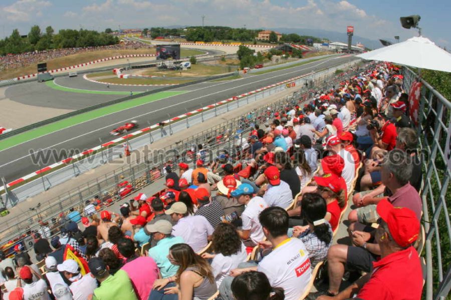 Disponible una entrada para los 3 días de F1 en Barcelona (20-22 de mayo). Tribuna E (final de recta).
Interesados por MD.