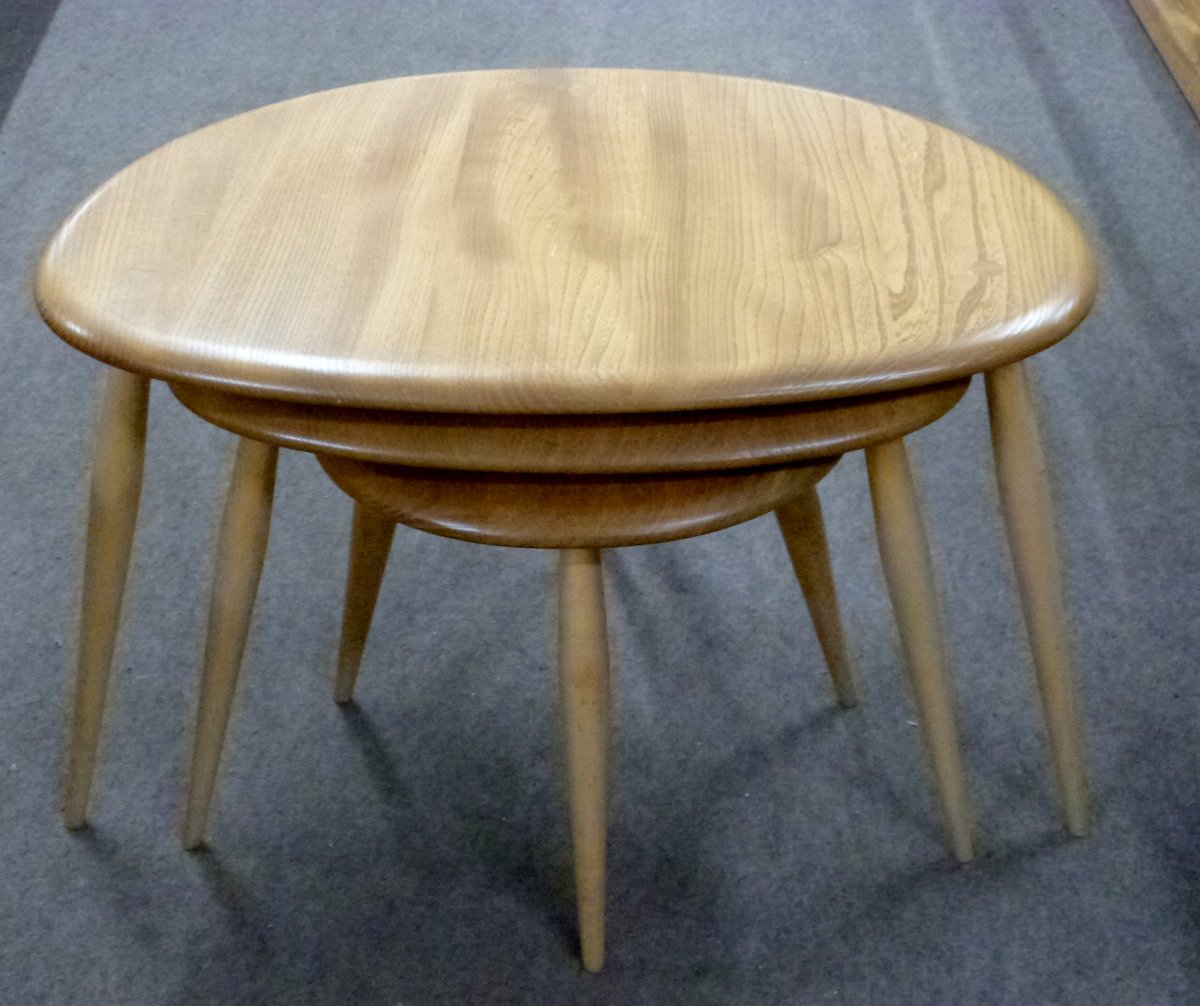 KeysAuctions's tweet photo. This pebble-shaped nest of three tables was made by Ercol. This is an iconic piece of design, and has a pre-sale estimate of £200-£300 in Keys’ Modern Art and Design Sale on Wednesday 18th May. 

More details here: https://t.co/iW4puLndFn https://t.co/mgpzgVEdZt