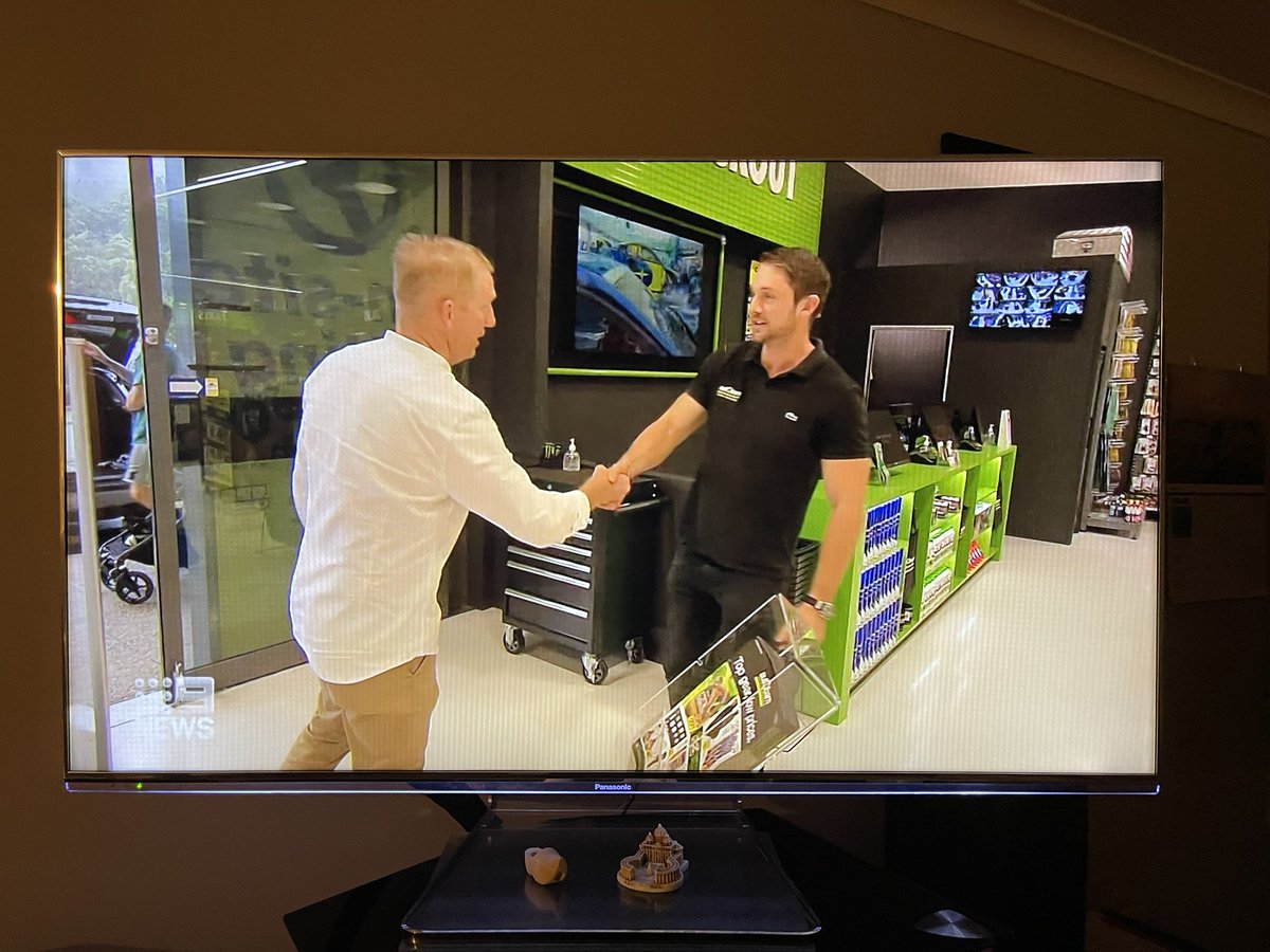 Zuffenhauzzen's tweet photo. Well STUFF #SuperCheapAuto ! Youโve just lost my business! Iโll now shop at @AutobarnAU & @RepcoAustralia ๐ https://t.co/4NFqDv5pVd