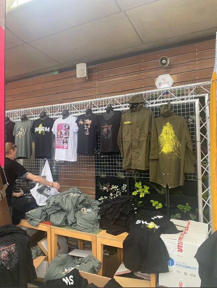everyhourgerard's tweet photo. mcr tour merch!!! https://t.co/TI2ijS3gZw
