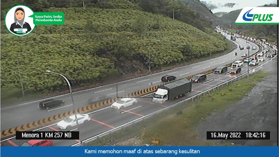 plustrafik's tweet photo. 18:43hrs Trafik perlahan arah Utara dari Terowong ke Sg. Perak. Kenderaan banyak. Pandu berhati-hati. Harap maklum. @LLMinfotrafik https://t.co/H2IpVZej7i