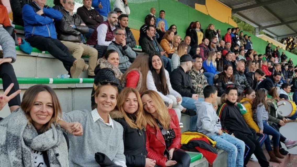romubarpe's tweet photo. VAZQUEZ-CEUTA,sábado 21 a las 13:00h el pinar se vestirá de   Gala para terminar el año.
DIA DE LA AFICION https://t.co/ml9zoKKJjp