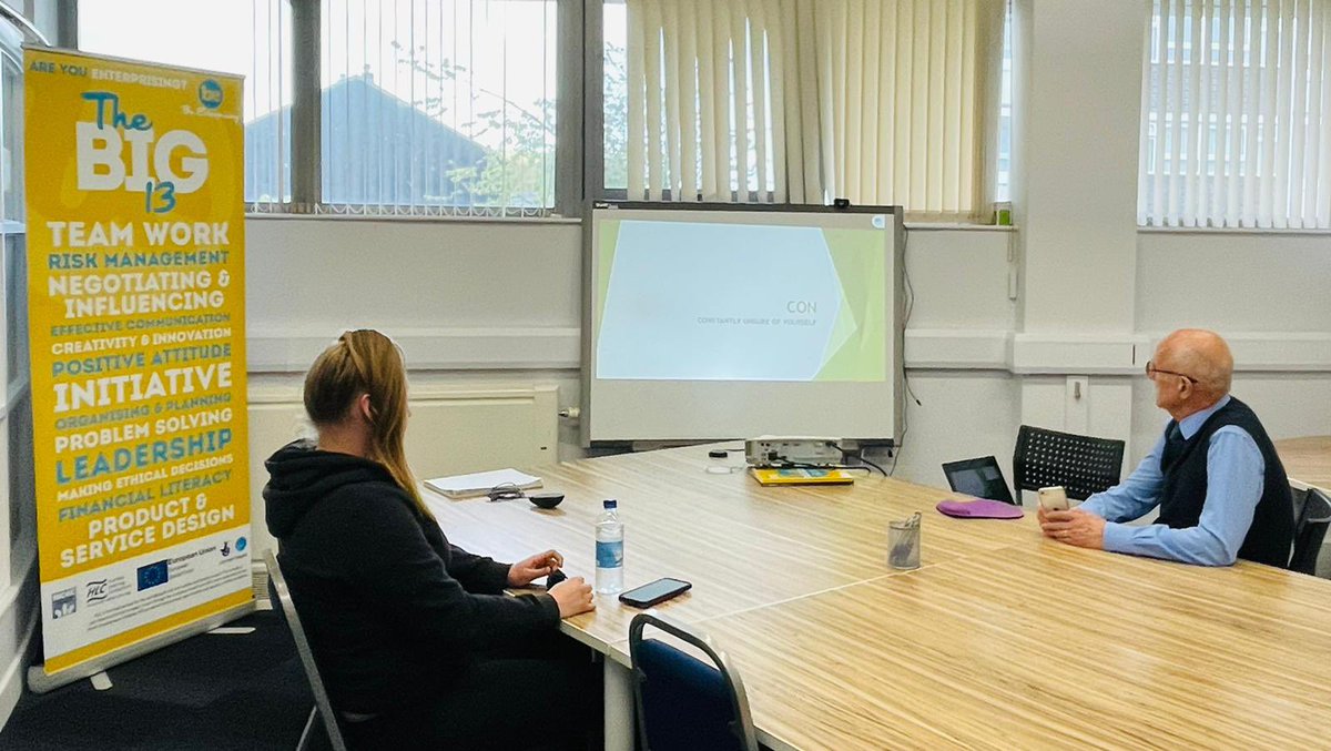 MCFCinHull's tweet photo. Business skills with Leah and Graham π
Talking about advantages and disadvantages of becoming self employed.
#BeYourOwnBoss #big13enterpriseskills #support #MakingChangesForYou #skills #SupportSmallBusiness https://t.co/YIRVtwneug