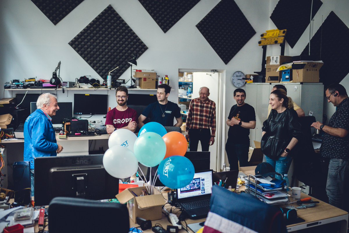 assistsoftware's tweet photo. This Friday, we celebrated a 𝘀𝘂𝗰𝗰𝗲𝘀𝘀𝗳𝘂𝗹 𝗰𝗮𝗿𝗲𝗲𝗿 with a fantastic 𝗿𝗲𝘁𝗶𝗿𝗲𝗺𝗲𝗻𝘁 party for our coworker, Ionuț Bulea! 🥳
💛 Thank you for all your 𝗶𝗻𝘃𝗼𝗹𝘃𝗲𝗺𝗲𝗻𝘁, 𝗱𝗲𝗱𝗶𝗰𝗮𝘁𝗶𝗼𝗻, and 𝗲𝗳𝗳𝗼𝗿𝘁. https://t.co/iMonOAGllT