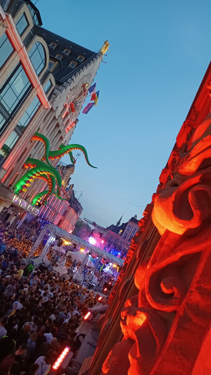 HerveBridoux's tweet photo. @Hello_Lille @lille3000 @MEL_Lille @lillefrance @CyrilCzauderna @atout_france @PBALille @lammusee @VillaCavrois @AmbFinlandePAR @thierry_lesueur @businessfrance @Telerama Belle fête de lancement ! https://t.co/ybHnhsm80a