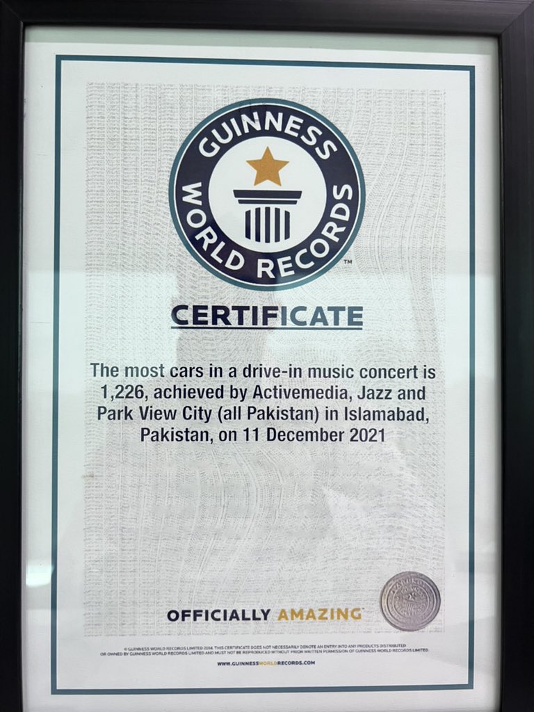 head_of_toys's tweet photo. Huge moment for team @jazzpk winners of an official @GWR for most cars at a drive in event. 👏 #DunyaKoBataaDo https://t.co/6JUEavUd7I