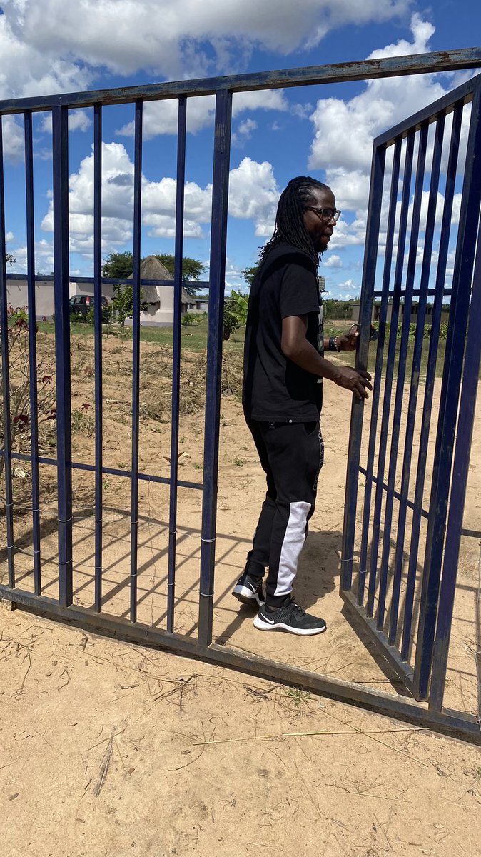 tinochiremba's tweet photo. Zimbabwe needs rigorous and creative thinking. When you’re at your village use what you’ve to create ventures that will bring some funds into your pocket. I’ve learnt from @daddyhope goat venture and @terrymap1 poultry project. Here’s a sneak peek of my projects in Chihota https://t.co/ceSJBXhhUO