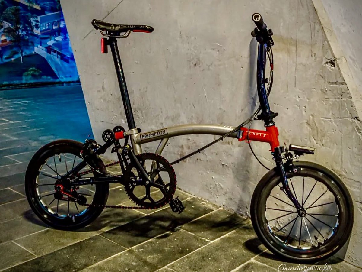 andozacrafts's tweet photo. Hawk B1plus Carbonized Black Grey 2-Tone customized wheels , special made for brompton , None rim tapes designed wheel system,external speed 2s to 5s #brompton #andoza #bromptonlove #andizacrafts https://t.co/P06YSrX713