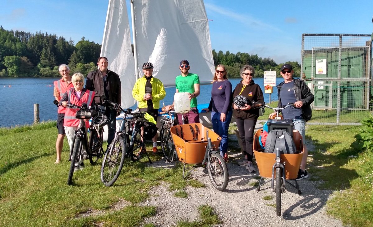 lee2sea's tweet photo. Brilliant start to the #Lee2Sea Water Relay...what a day we had! 
Thanks to #ISKC for warm welcome &amp; drinks.👍
Fantastic to have @cllrkmac there for the start...he was one of the earliest supporters of the concept👍
Join our🚶‍♀️, 🧑‍🦽&amp; 🚴 event in @CorkHarbourFest in June https://t.co/VbMpspYMRC