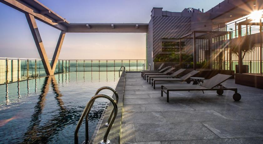 hotelsJohor's tweet photo. https://t.co/CJmqRXPwpc  Don't leave before paying a visit to the famous Legoland Malaysia. Rated with 4 stars, this high-quality property provides guests with access to restaurant, fitness center and steamroom on-site. https://t.co/pTb8F33abi