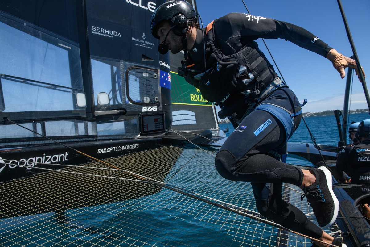 Zhik is the official supplier of technical sailing gear to the New Zealand SailGP Team!

Peter Burling - “We know and trust Zhik’s high-performance products, and it’s been amazing to be part of their ongoing development. 

For more - zhik.com/news/post/zhik…

#Zhik #MadeForWater