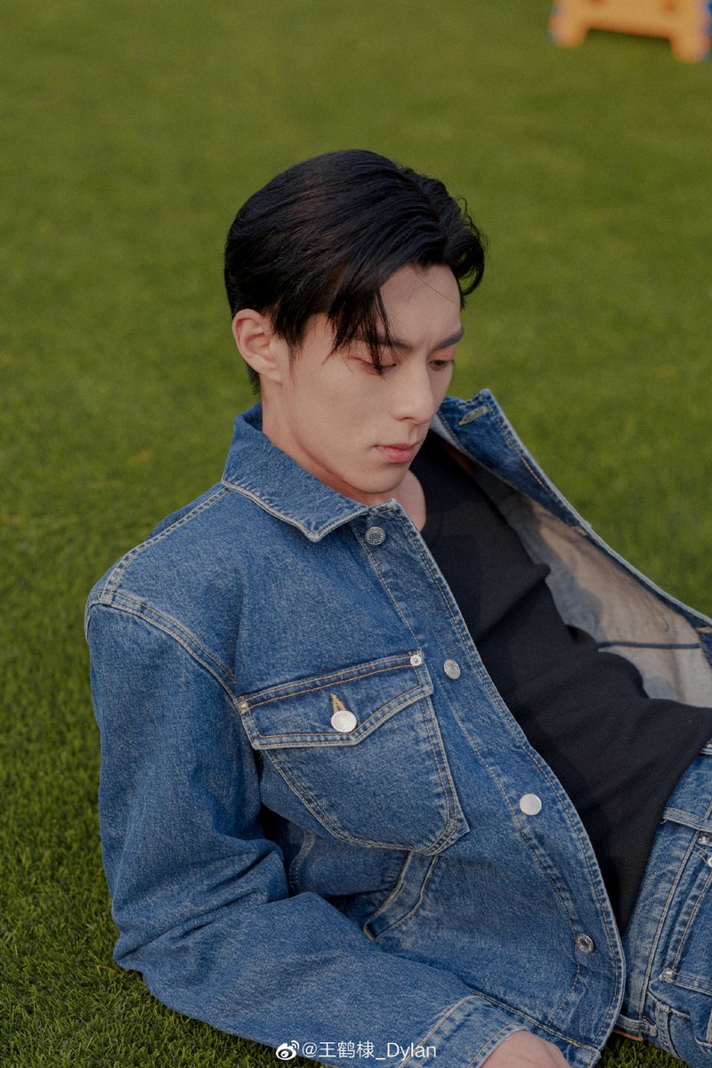 WangDylanPH_'s tweet photo. 王鹤棣_Dylan weibo update
-------

Dylan for Enzo Paris 🇫🇷 

#王鹤棣
#DylanWang
#WangHeDi
#WangDylanPH https://t.co/ZuPxZSFGyc