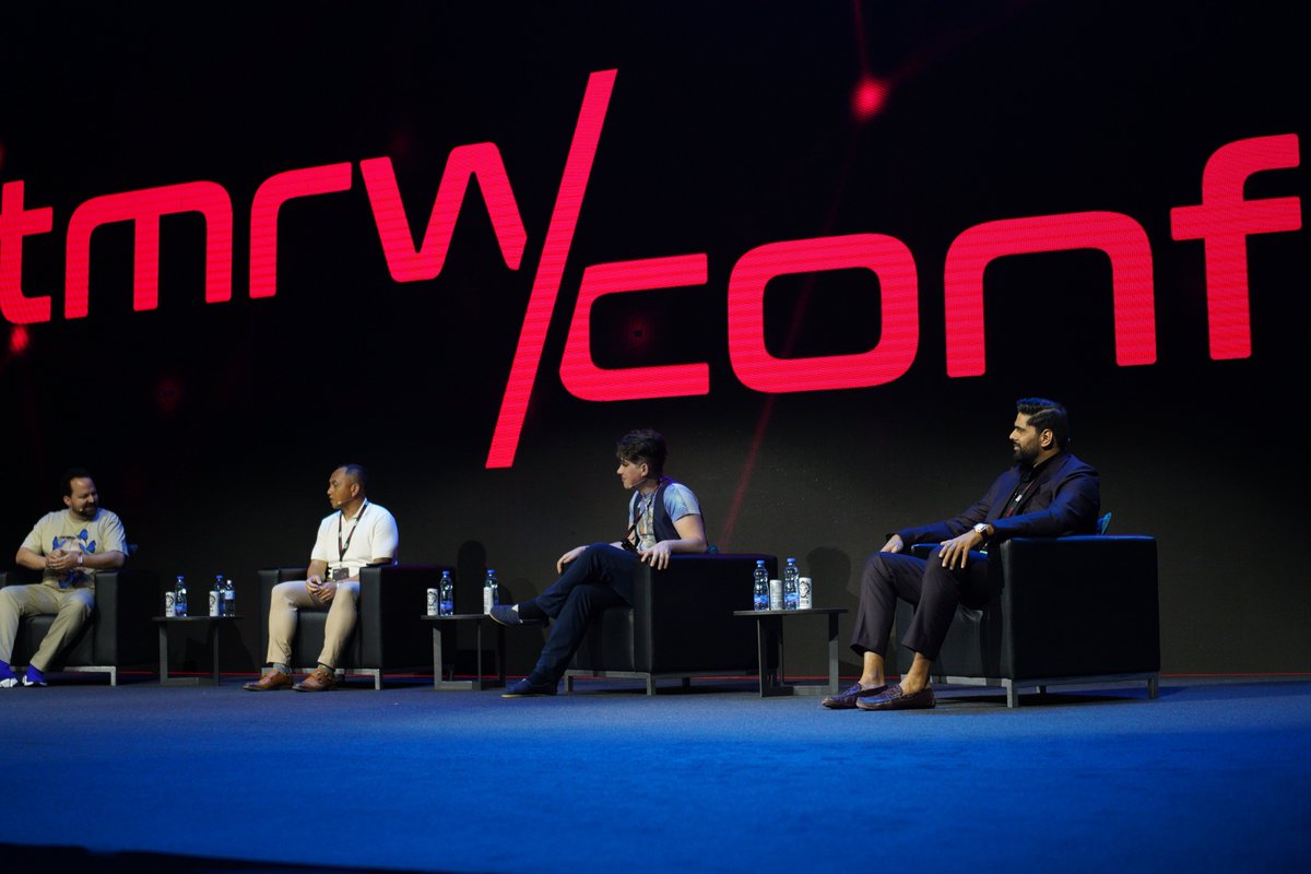 inery_naveen's tweet photo. Glad to have been on this wonderful #panel discussing “Entering the #Metaverse” at the @tmrwconf in #Belgrade with @DavidBundiRisk #JoelDietz #TaylorRyan #KeoSar #BenMauro https://t.co/qQuHfajDWr