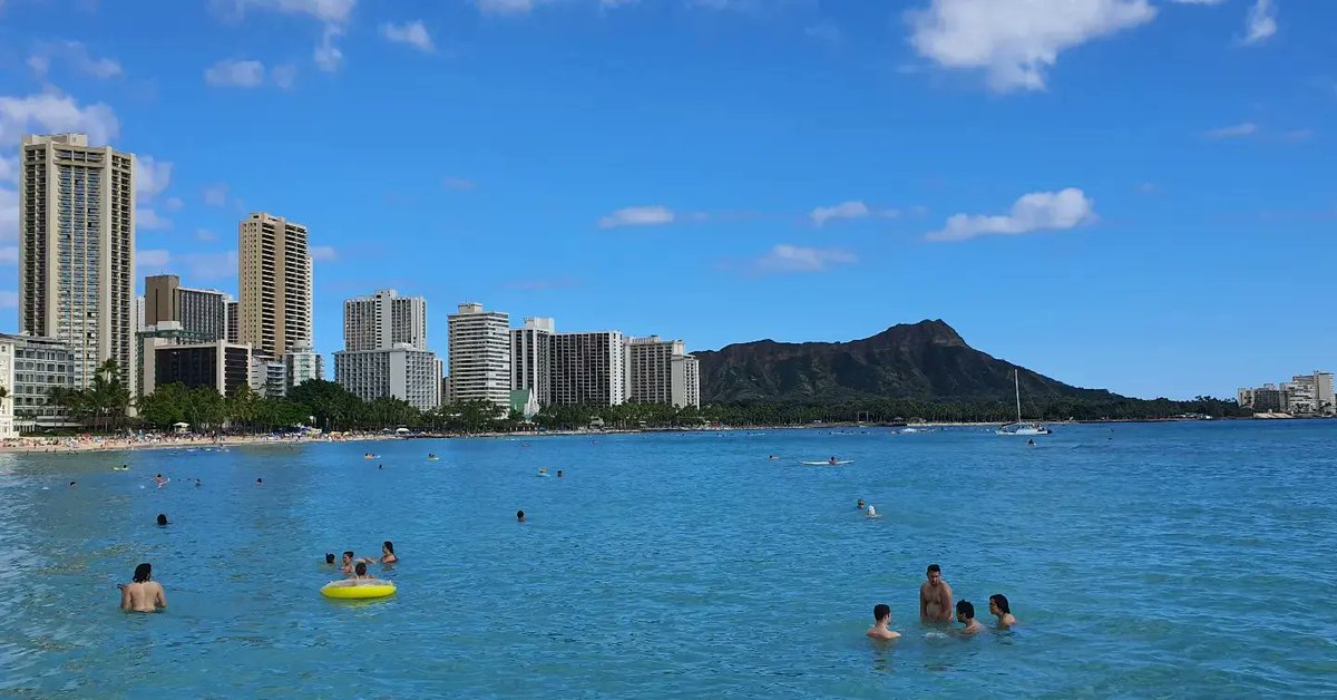 VirtualGlobeT's tweet photo. Walking Waikiki Beach opening back up, Honolulu, Hawaii

코로나후 하와이 와이키키 비치 걷기

https://t.co/oO1iimeg5v

#hawaii,#waikiki,#beach, #diamondhead,#honolulu,#corona,  #covid,#walk,#world,#travel,#tour, #online,#video,#virtual,#하와이, #와이키키,#비치,#코로나,#코비드 https://t.co/oU5W8xLLqY