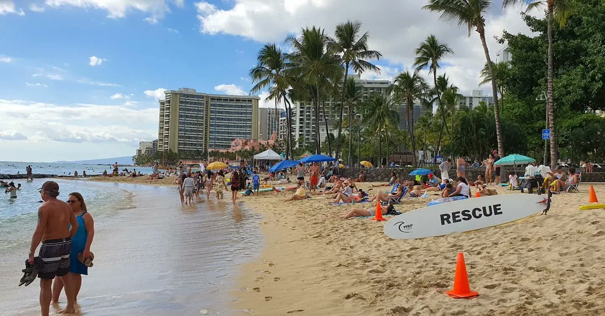 VirtualGlobeT's tweet photo. Walking Waikiki Beach opening back up, Honolulu, Hawaii

코로나후 하와이 와이키키 비치 걷기

https://t.co/oO1iimeg5v

#hawaii,#waikiki,#beach, #diamondhead,#honolulu,#corona,  #covid,#walk,#world,#travel,#tour, #online,#video,#virtual,#하와이, #와이키키,#비치,#코로나,#코비드 https://t.co/oU5W8xLLqY