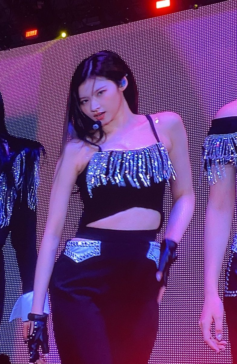 Sana Concert Encore 2 LA🔥
#TWICE_4TH_WORLD_TOUR_ENCORE #TWICEINLA #SANA