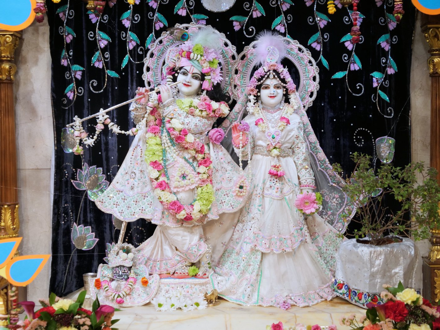 ISKCON London Radha-Krishna Temple Twitter पर: 