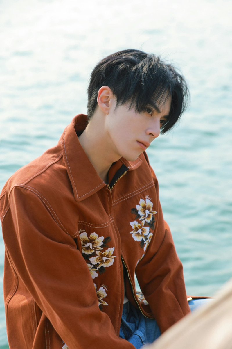 WangDylanPH_'s tweet photo. 王鹤棣_Dylan weibo update
-------

Dylan Wang's team shares behind the scene photos. 

#王鹤棣
#DylanWang
#WangHeDi
#WangDylanPH https://t.co/g8P6l4geUG