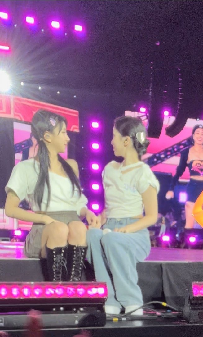 #MICHAENG #MINA #CHAEYOUNG 
#TWICE_4TH_WORLD_TOUR_ENCORE