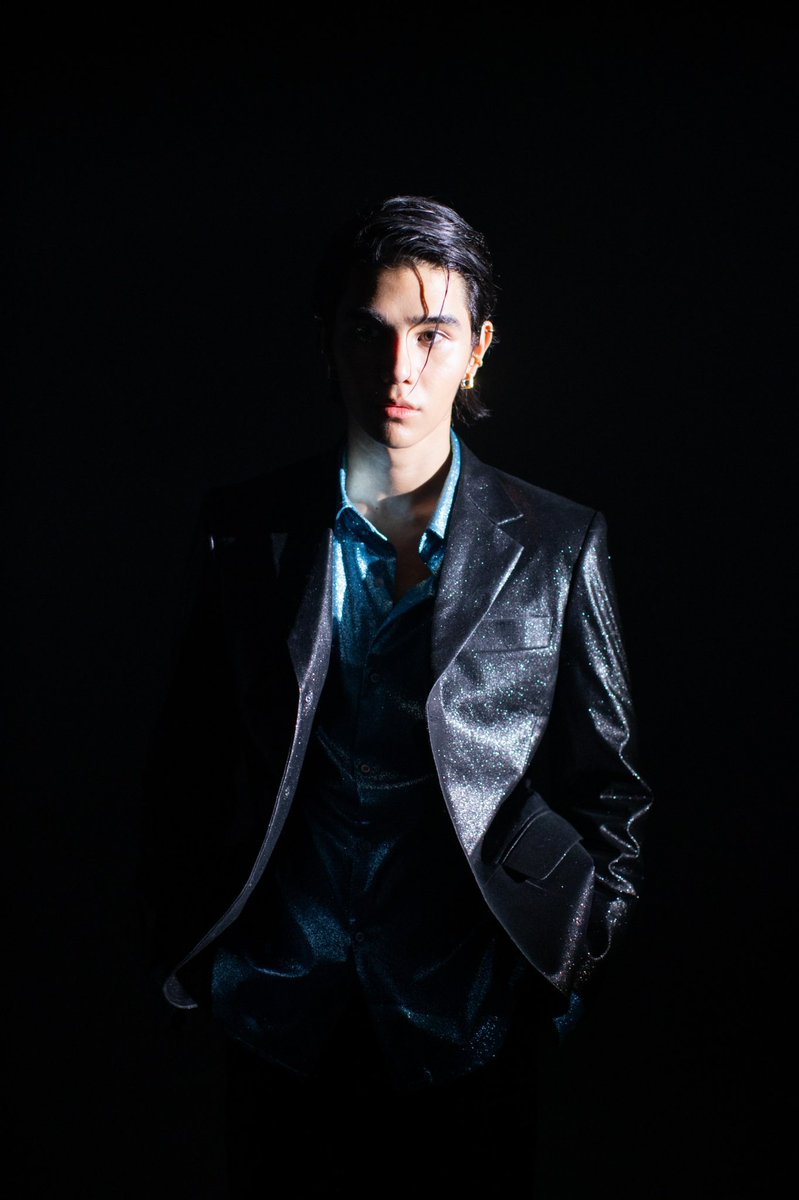 Me_puk's tweet photo. ชั้นประทับใจความหล่อขึ้นในทุกๆวันของ JEFFSATUR มากกกกกกกกกก
#JeffSatur #Single4th
#WayferRecords #warnermusicthailand https://t.co/NILpTuuOzH