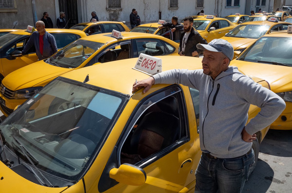 Shorouqi's tweet photo. A day in Bizerte. Tunisia May 2022

#tunisia #streetphotography #taxi #yellow #streetphoto #leicam10r #leicauae #lensculturestreets #streetphotographer  #streets_storytelling #thestreetphotographyhub #streetphotographerscommunity #streetmagazine #m10r #maciejdakowiczworkshop https://t.co/3t3jMINYuw