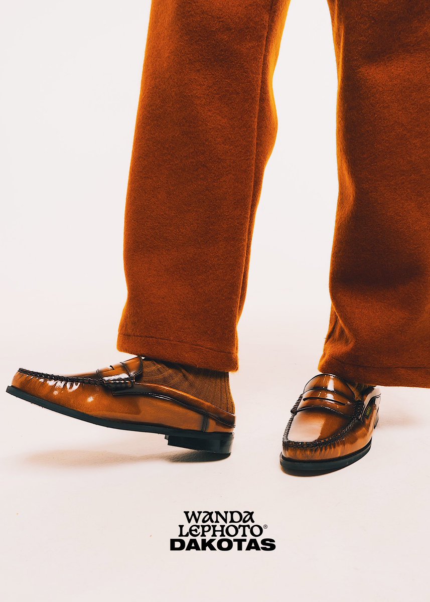 wandalephoto_'s tweet photo. Proud to introduce the Dakotas x Wanda Lephoto® High Shine Mule in Black,Burgundy and Tan.

Established in 1980 DAKOTAS set out to redefine South African classic menswear shoes with the purpose of uniting South Africa through style, identity and culture. https://t.co/q2IghFsqVm