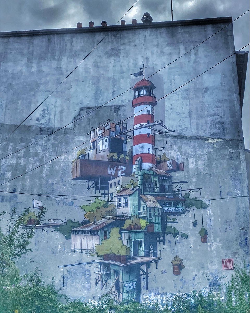 HunterStreetart's tweet photo. [#streetartsaintbrieuc - 📸 AOÛT 2021] Artwork « Le Phare » by WEN2, crée dans le cadre du Just Do Paint Festival 2018 (#1) et découvert à #saintbrieuc !
#wen2 #wen2chiffre #justdopaint #streetart #graffiti #urbanart https://t.co/RRudYKAyJG