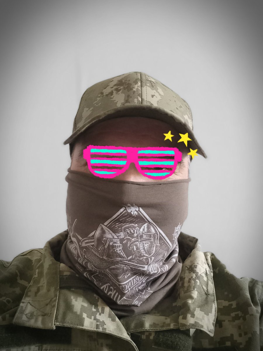 Yalta2022's tweet photo. Дуже дякую пані Ірі @Osypenkolryna за плитоноску, баф та інші приколи. Особливо за футболки - вони просто супер)
#281z #україніка https://t.co/3YbusPDPk7