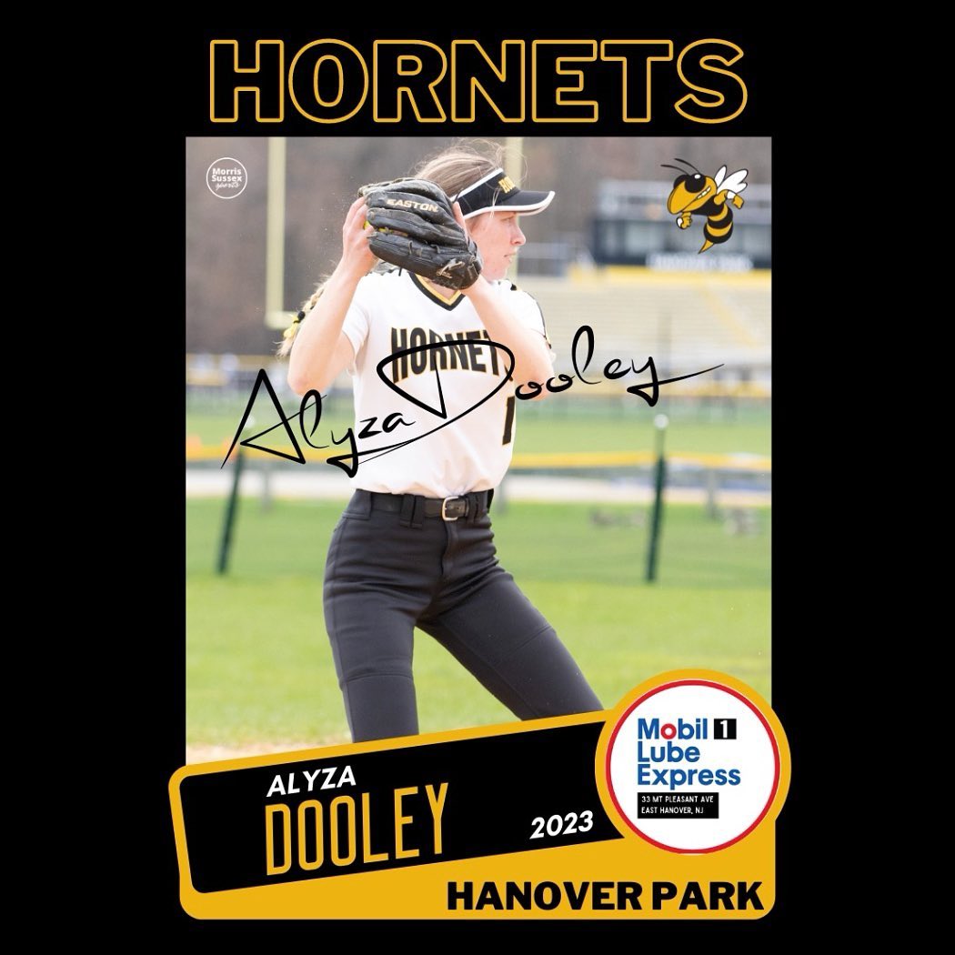 2021-2022 Morris Sussex Trading Cards
.
Meet the scholar-athletes that represent the best part of our community!
.
Today we recognize Mendham lacrosse player Chris Nazarian, Morris Knolls lacrosse player Thomas Gioioso,…

📸 instagram.com/p/CdmqREysnY_/ via tweet.photo