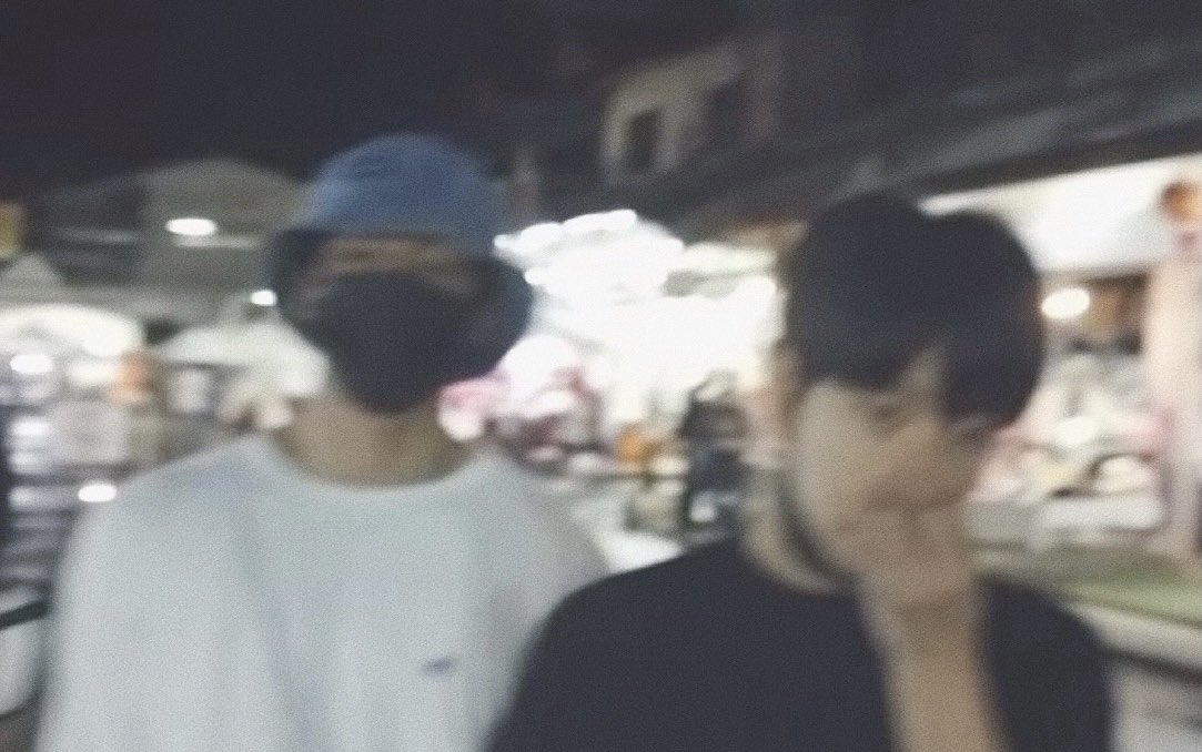 Rb8352's tweet photo. หนูก็ชอบอยู่คนเดียวมาตลอดนะคะ ไม่เคยเปลี่ยน คนเดียว และคนเดิม 🥶❤️🌹 #หนูชอบอยู่คนเดียวค้า #เอิร์ทมิกซ์ https://t.co/6b6aZxcUFt