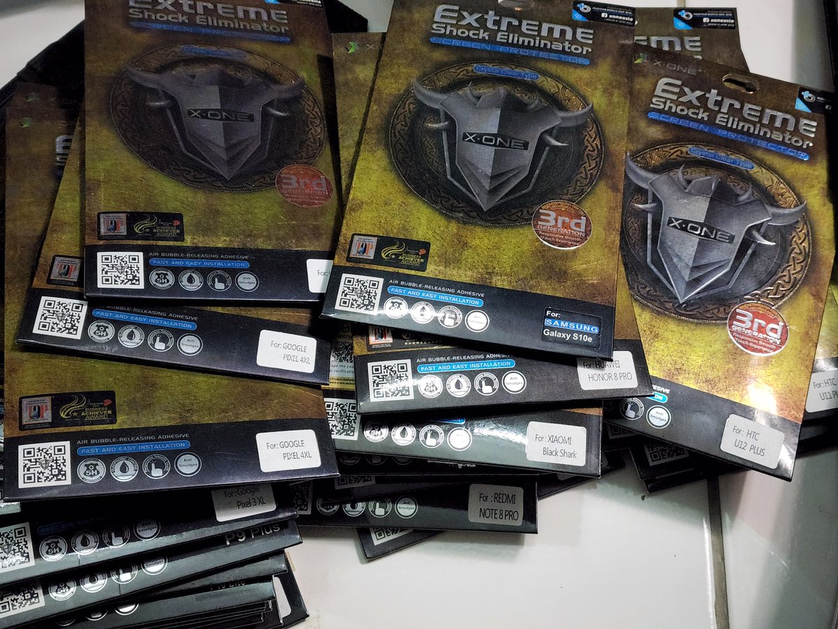 kamarulafiquez's tweet photo. X-One screen protector stock clearance. Nak bagi jalan ja ni. My lost is your gain. Kalau tak mau beli, tolong tekan like pun aku happy dah. https://t.co/KjEFLPxDAD