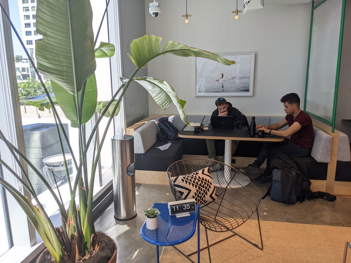 Visual Behavior (@visual_behavior) on Twitter photo Le #CEO et #CTO <a href="/ThiboNeveu/">Thibault Neveu</a> se sont envolés pour participer à la dernière session du <a href="/creativedlab/">Creative Destruction Lab (CDL)</a>. Ils en sont revenus avec le diplôme sur le volet #IA.
La team VB a également posé ces valises durant 1 semaine à #Atlanta pour de belles #rencontres sur terre comme sur l'eau 💧 Le #CEO et #CTO <a href="/ThiboNeveu/">Thibault Neveu</a> se sont envolés pour participer à la dernière session du <a href="/creativedlab/">Creative Destruction Lab (CDL)</a>. Ils en sont revenus avec le diplôme sur le volet #IA.
La team VB a également posé ces valises durant 1 semaine à #Atlanta pour de belles #rencontres sur terre comme sur l'eau 💧