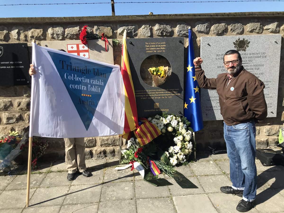 Un cop mes, em participat en els actes internacionals de l’ alliberament del camp d’ extermini nazi de Mauthausen juntament amb <a href="/TriangleBlauAT/">Triangle Blau Viena</a> <a href="/amauthausen/">Amical de Mauthausen</a> <a href="/catmemoria/">Memorial Democràtic</a> <a href="/Catalonia_AT/">Catalan Gov. Central Europe</a> <a href="/justiciacat/">Justícia</a> <a href="/lciuro/">Lourdes Ciuro</a> <a href="/FontToni/">Toni Font</a> <a href="/HiginiaRoig/">David Fernàndez 💚✊🏿</a> i en Vicens Villatoro
