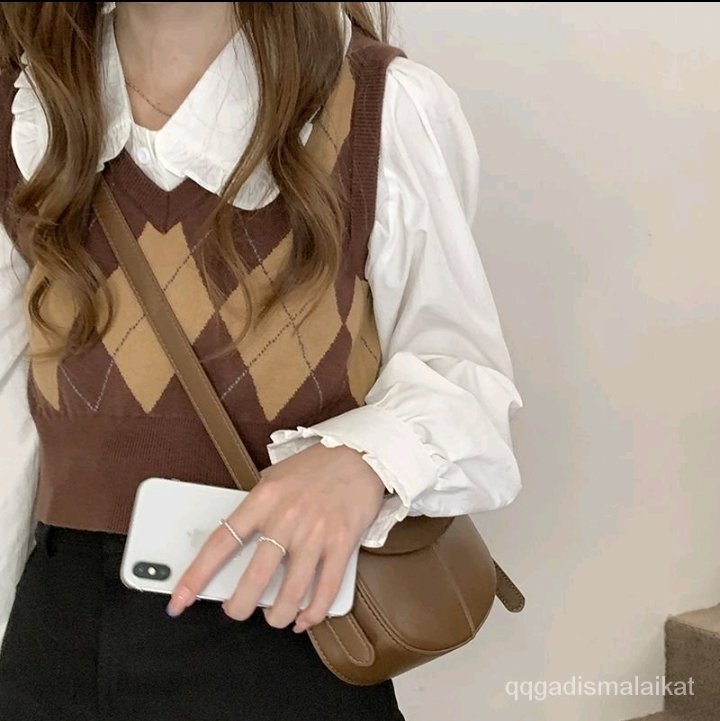 officialmagical's tweet photo. Vest rajut belah ketupat crop wanita

Link : https://t.co/eHAq2K32eX https://t.co/AMa95GGri7