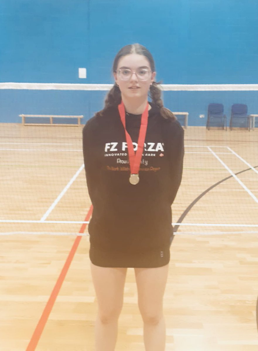 the_nwbp's tweet image. Fantastic achievement for Danann Butler-Roche at the U17 SBA bronze winning 🥈 in WD with new partner Joanna Xu. Well done Dans, your commitment &amp;amp; love for your sport is truly inspirational &amp;amp; we are all incredibly proud! 🌟🏸 #winner #FZForzaplayer @FZFORZAUK @LaurenE_Smith