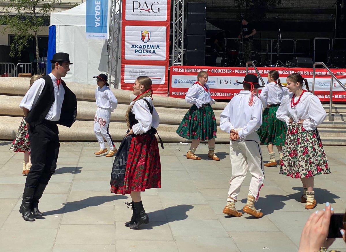 RichardGrahamUK's tweet photo. Polish Heritage Day #Gloucester enwrapped our historic partnerships RAF &amp; GCHQ, Polish residents contribution today eg @CllrJaro as well as national togetherness in NATO &amp; on helping Ukraine. Music &amp; dance, while dealing with &amp; preparing for the worst 
🇬🇧 🇵🇱 🇺🇦 https://t.co/fbBs8ZlAsR