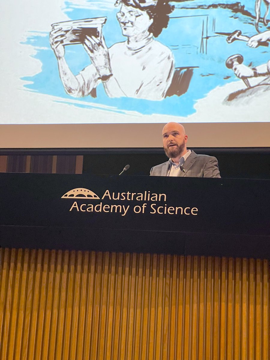 sirvivian77's tweet photo. .@ZGhirardello opening tonight's screening of @PictureaSciFilm at the @ShineDome. https://t.co/R8yay6wPCY