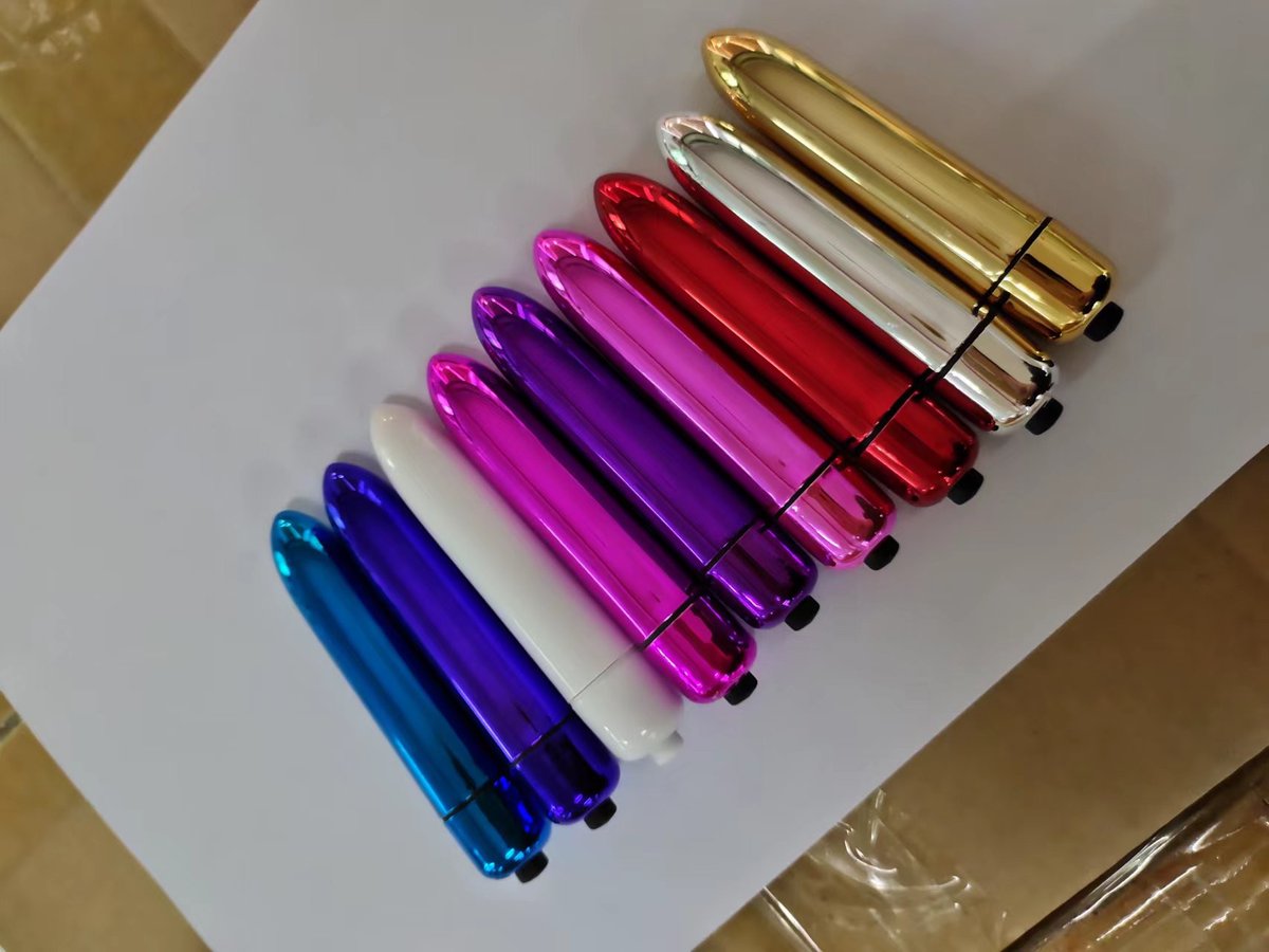 MeiperToys's tweet photo. This bullet vibrator obviously doesn't require any reintroduction. Just come and get one for yourself. Metallic bullet vibrator with 10 speeds.

#bulletvibrator #minivibrator #minibulletvibrators https://t.co/xUc8nhnT4P
