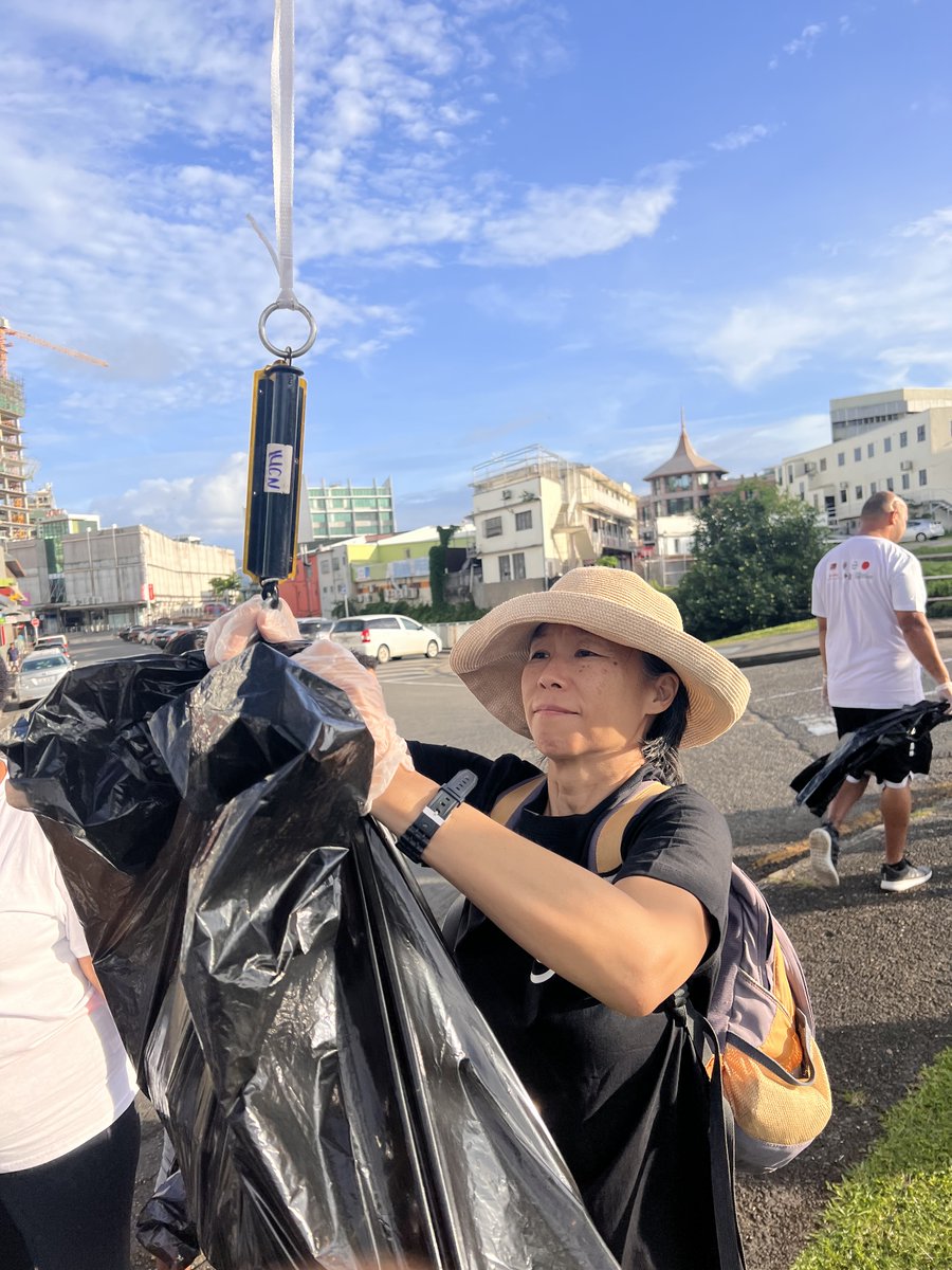 IUCN_Oceania's tweet photo. IUCN, through the Plastic Waste Free Islands project, together with @MyFNPF &amp; a number of partners supported the FNPF 'Keep Suva Clean Campaign' over the weekend as part of FNPF's Corporate Social Responsibility activity, targeting the Nabukalou Creek and Suva Foreshore in Fiji https://t.co/A93xeYbP5u